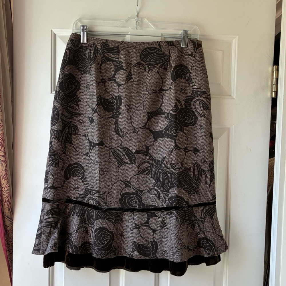 Boston Design Studio Ruffled Pencil Skirt Wool Blend Floral Brown Size 8